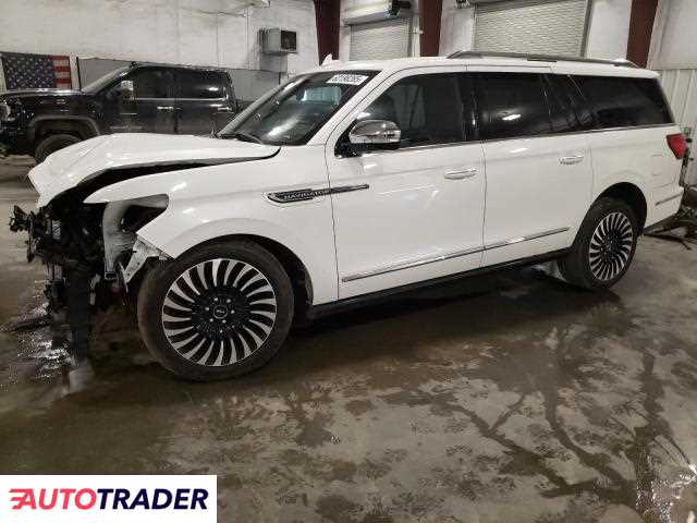 Lincoln Navigator 2020 3