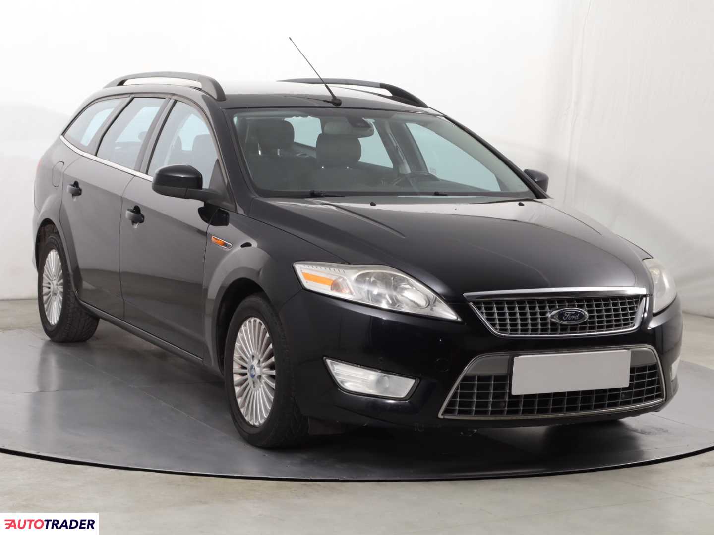 Ford Mondeo 2008 2.0 143 KM