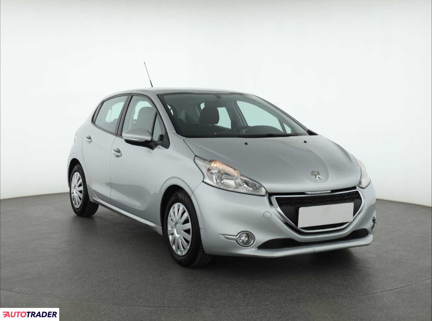 Peugeot 208 2013 1.4 93 KM