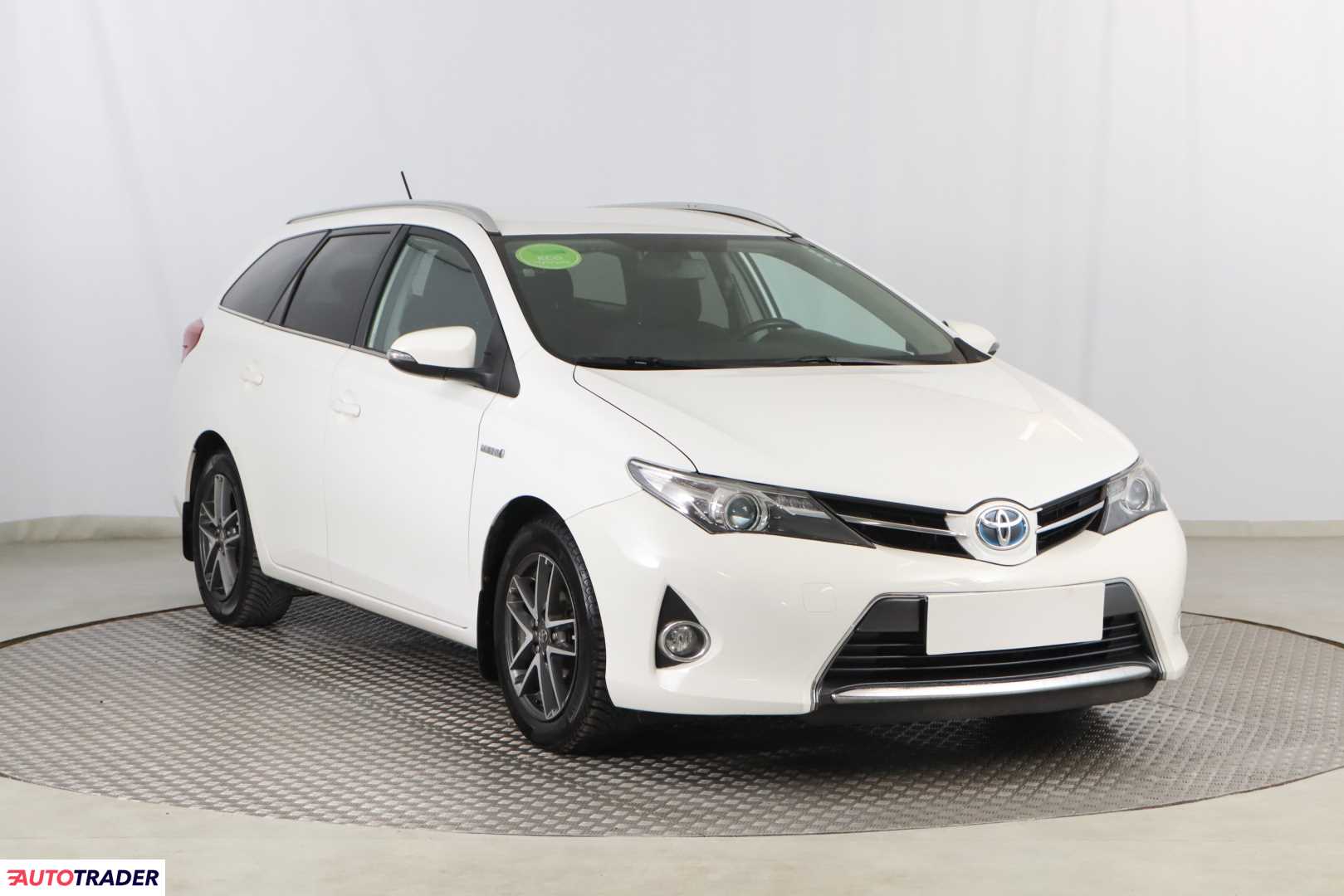 Toyota Auris 2014 1.8 134 KM Toyota Auris 2014 1.8 134 KM