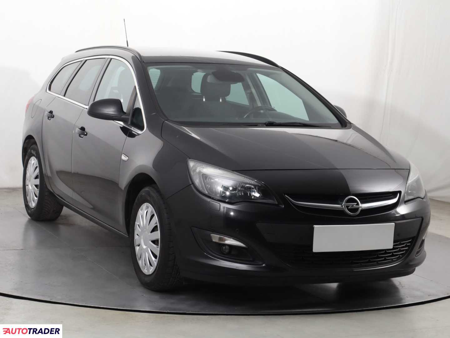 Opel Astra 2015 1.6 108 KM