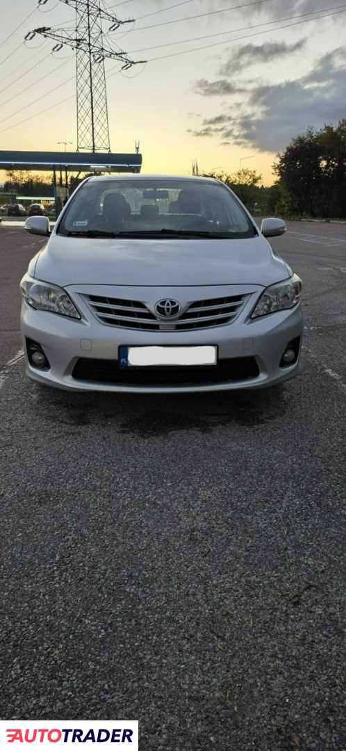 Toyota Corolla 2011 1.4 90 KM Toyota Corolla 2011 1.4 90 KM