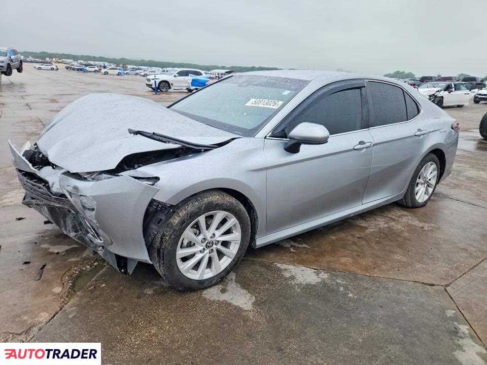 Toyota Camry 2024 2