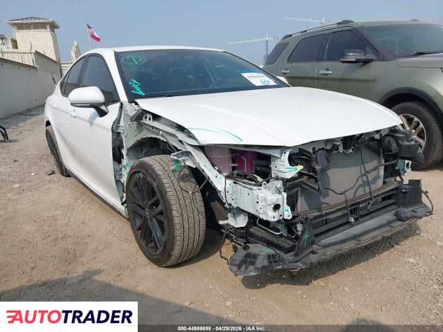 Toyota Camry 2025 2
