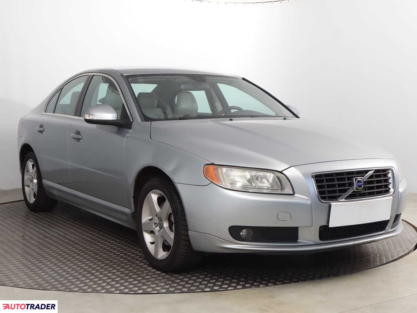 Volvo S80 2008 2.0 134 KM