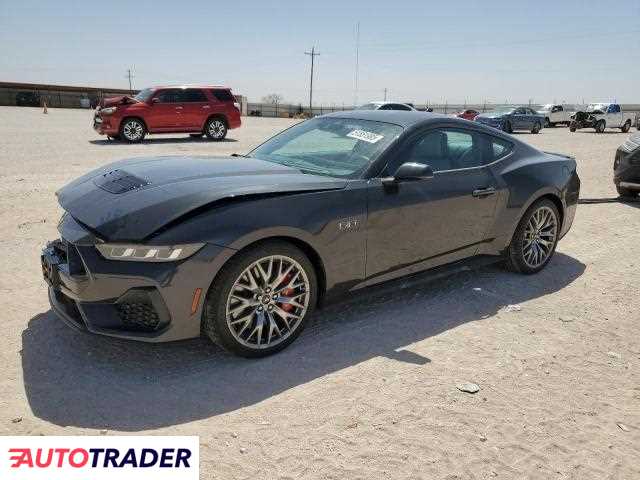 Ford Mustang 2024 5