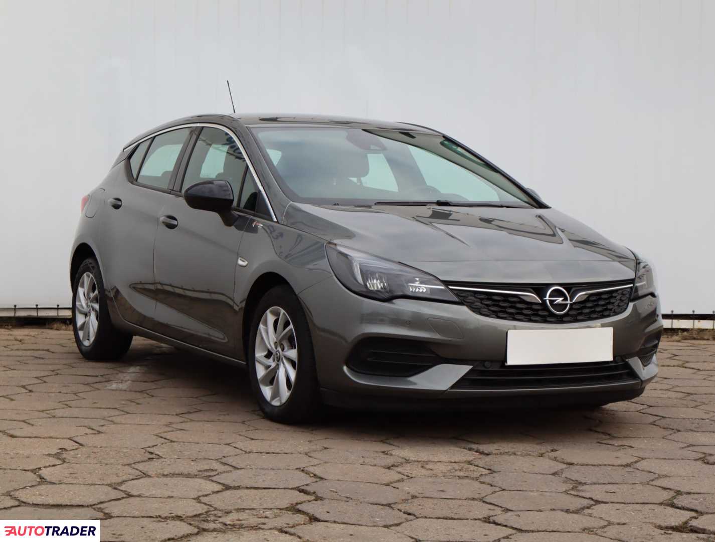 Opel Astra 2021 1.2 143 KM