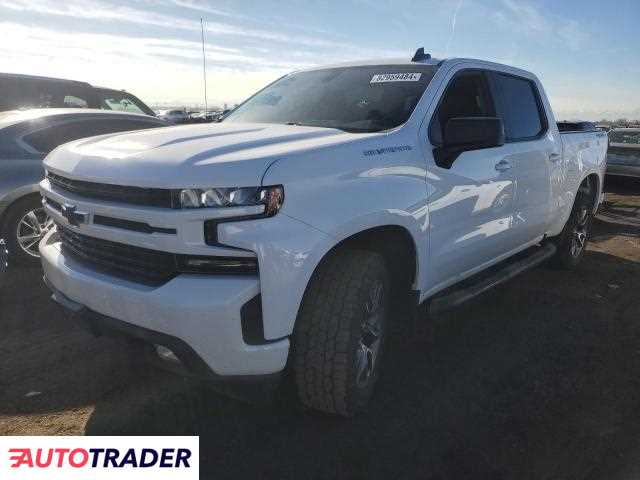 Chevrolet Silverado 5.0 benzyna 2020r. (BRIGHTON)