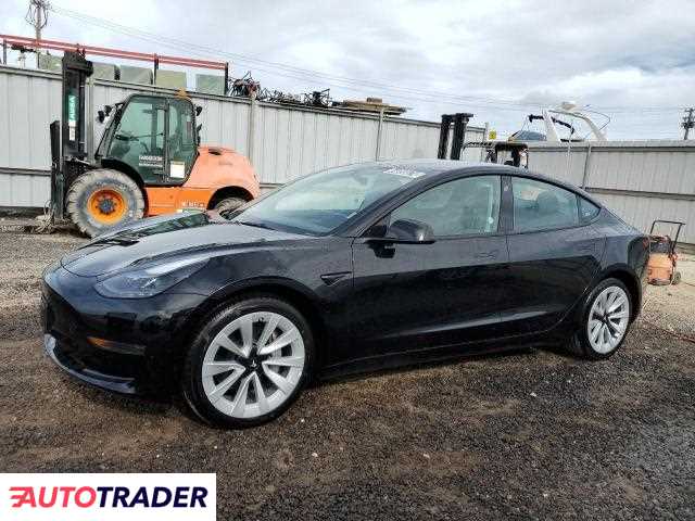 Tesla Model 3 2023