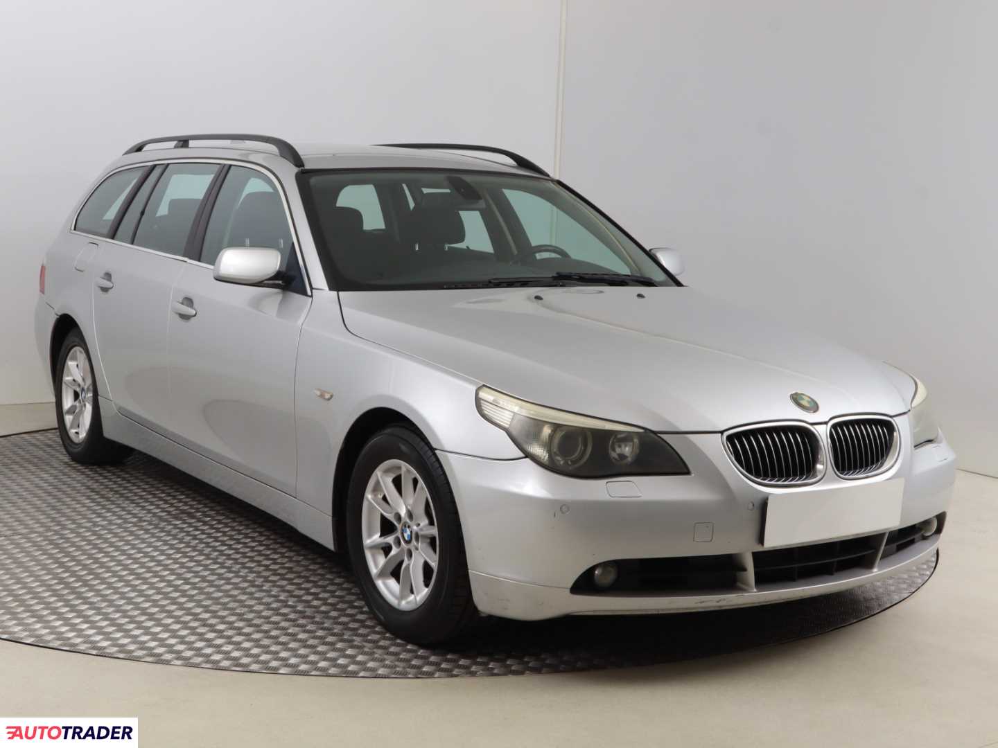 BMW 525