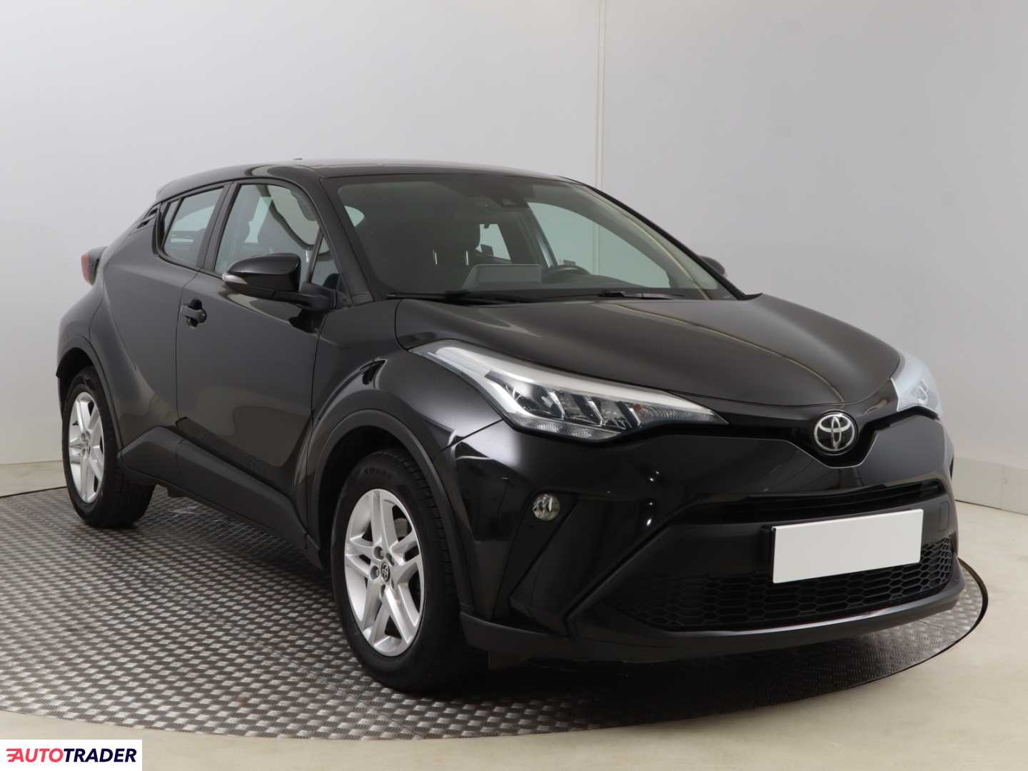 Toyota C-HR 2019 1.2 113 KM