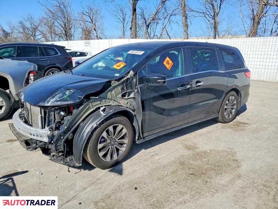Honda Odyssey 2022 3