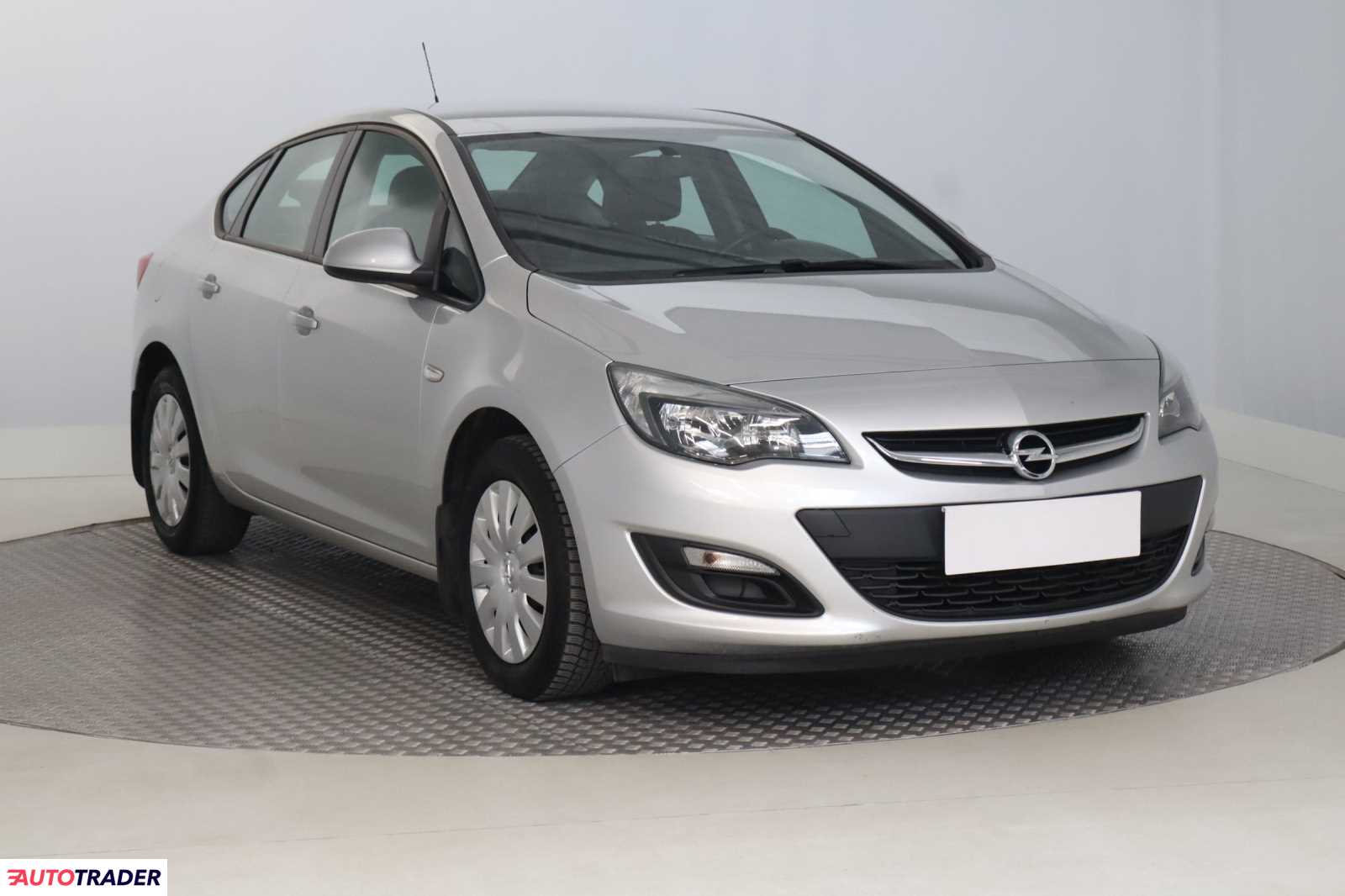 Opel Astra 2017 1.6 113 KM