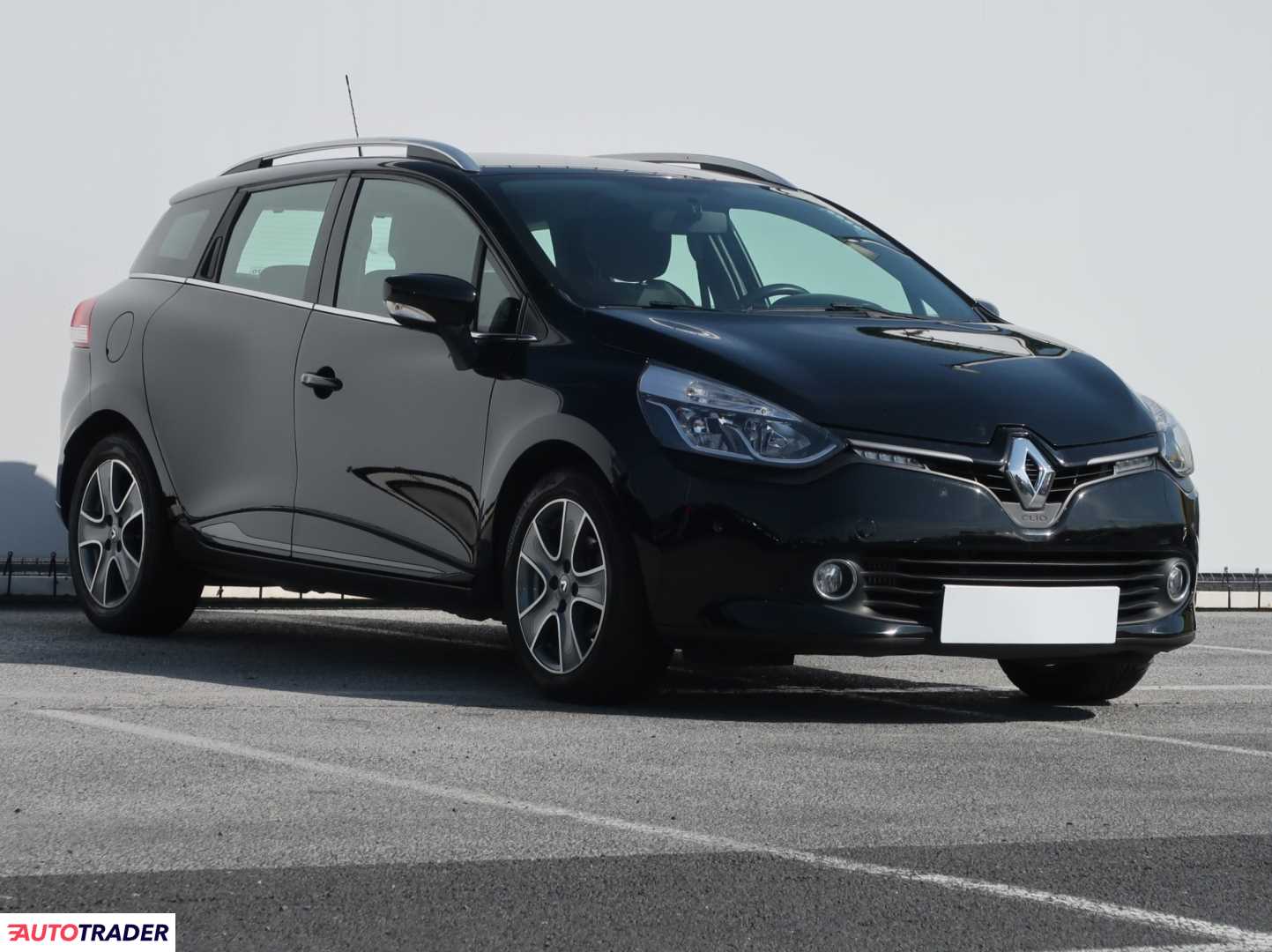 Renault Clio 2015 0.9 88 KM