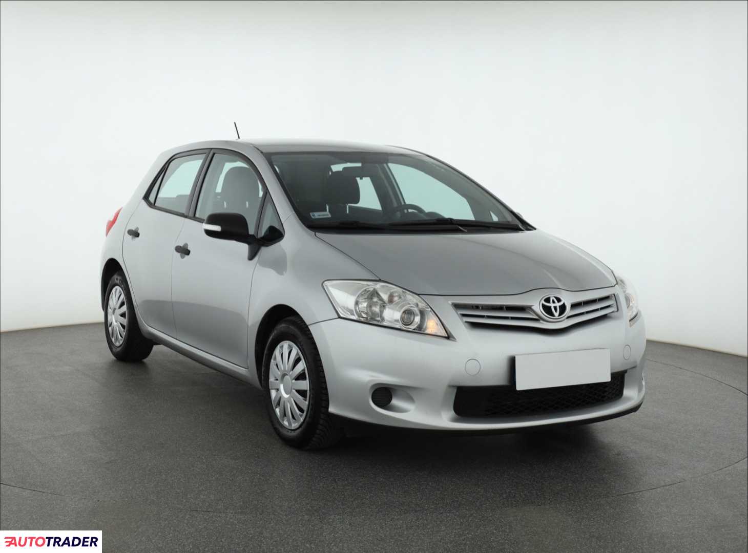Toyota Auris 2011 1.3 97 KM Toyota Auris 2011 1.3 97 KM