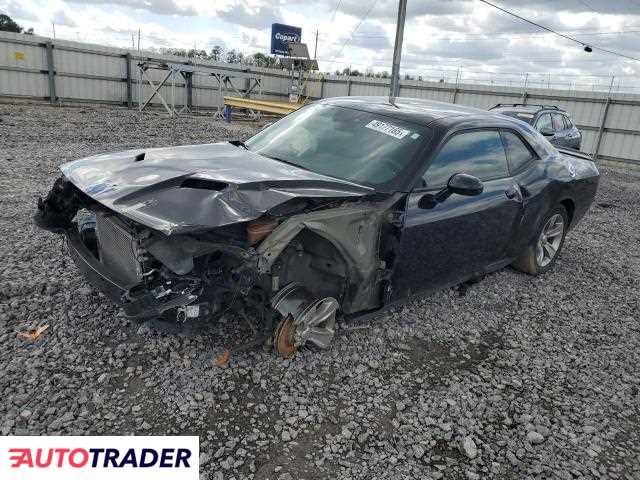 Dodge Challenger 2021 3