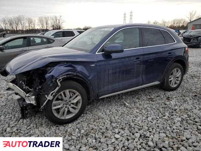 Audi Q5 2.0 benzyna 2022r. (BARBERTON)