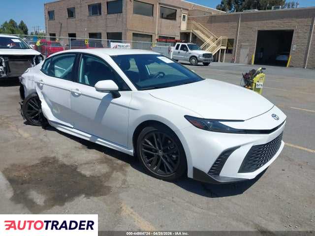 Toyota Camry 2025 2