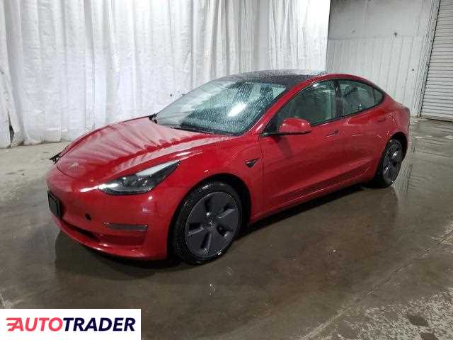 Tesla Model 3 2022