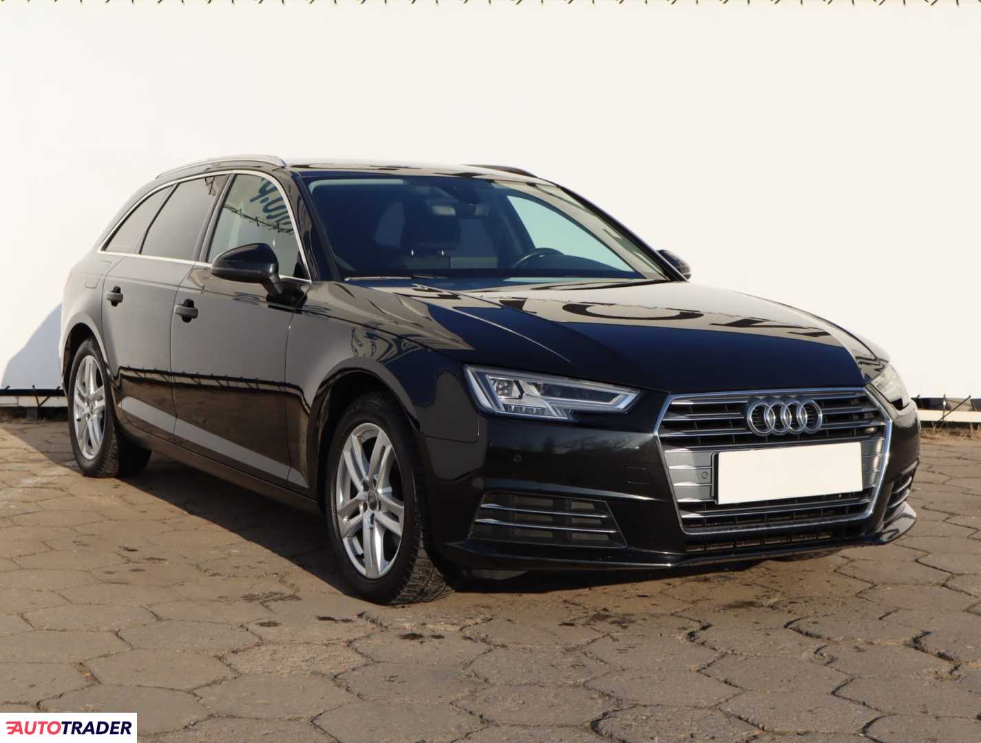 Audi A4 2017 1.4 147 KM