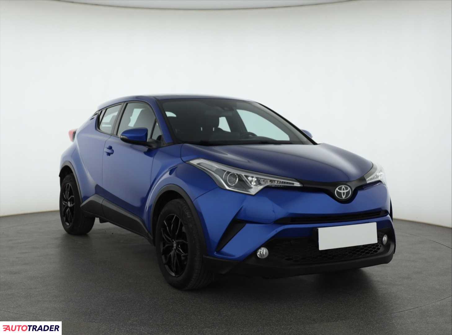 Toyota C-HR 2017 1.2 113 KM