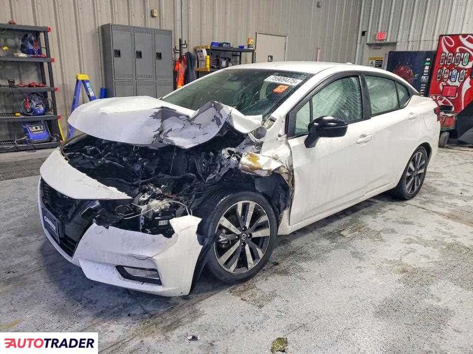 Nissan Versa 2020 1