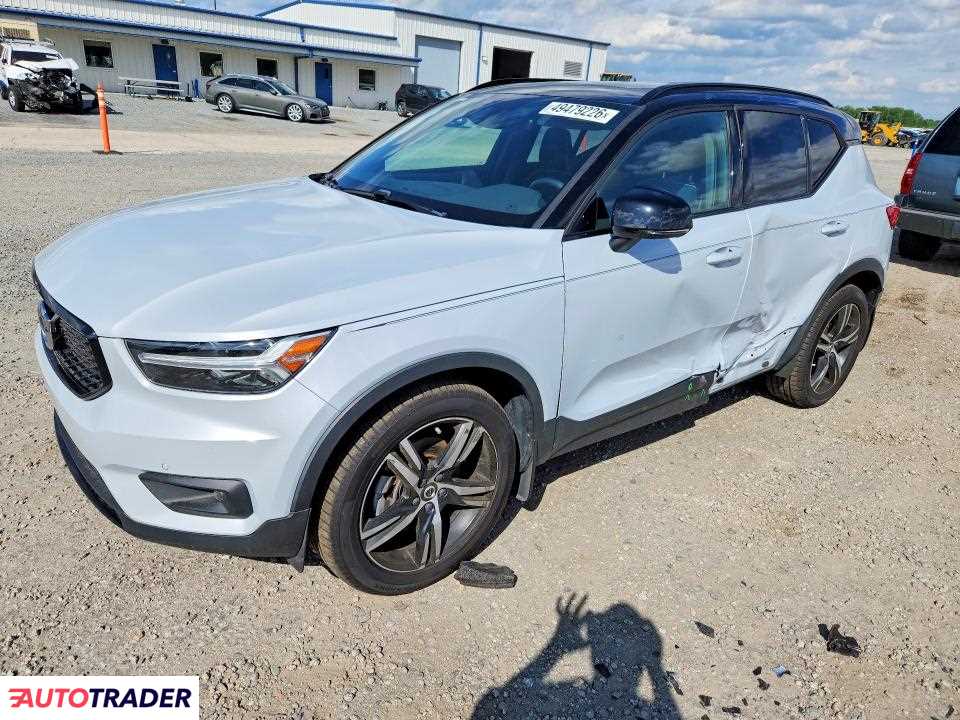 Volvo XC40 2021 2