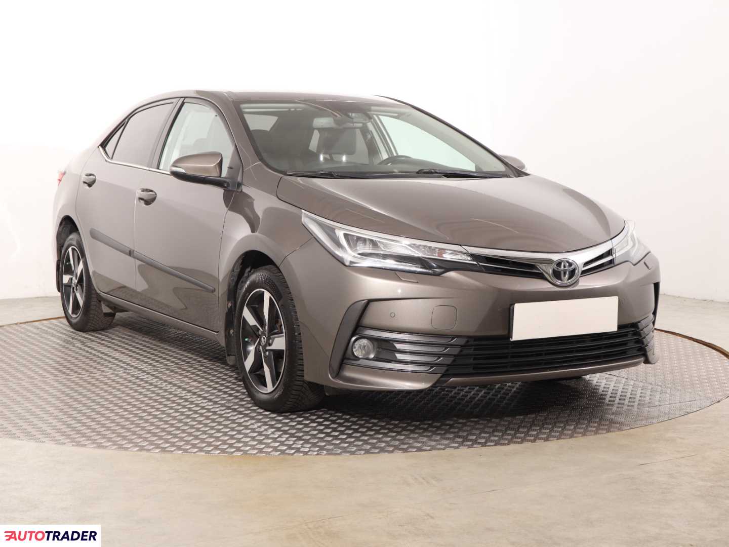 Toyota Corolla 2016 1.6 130 KM