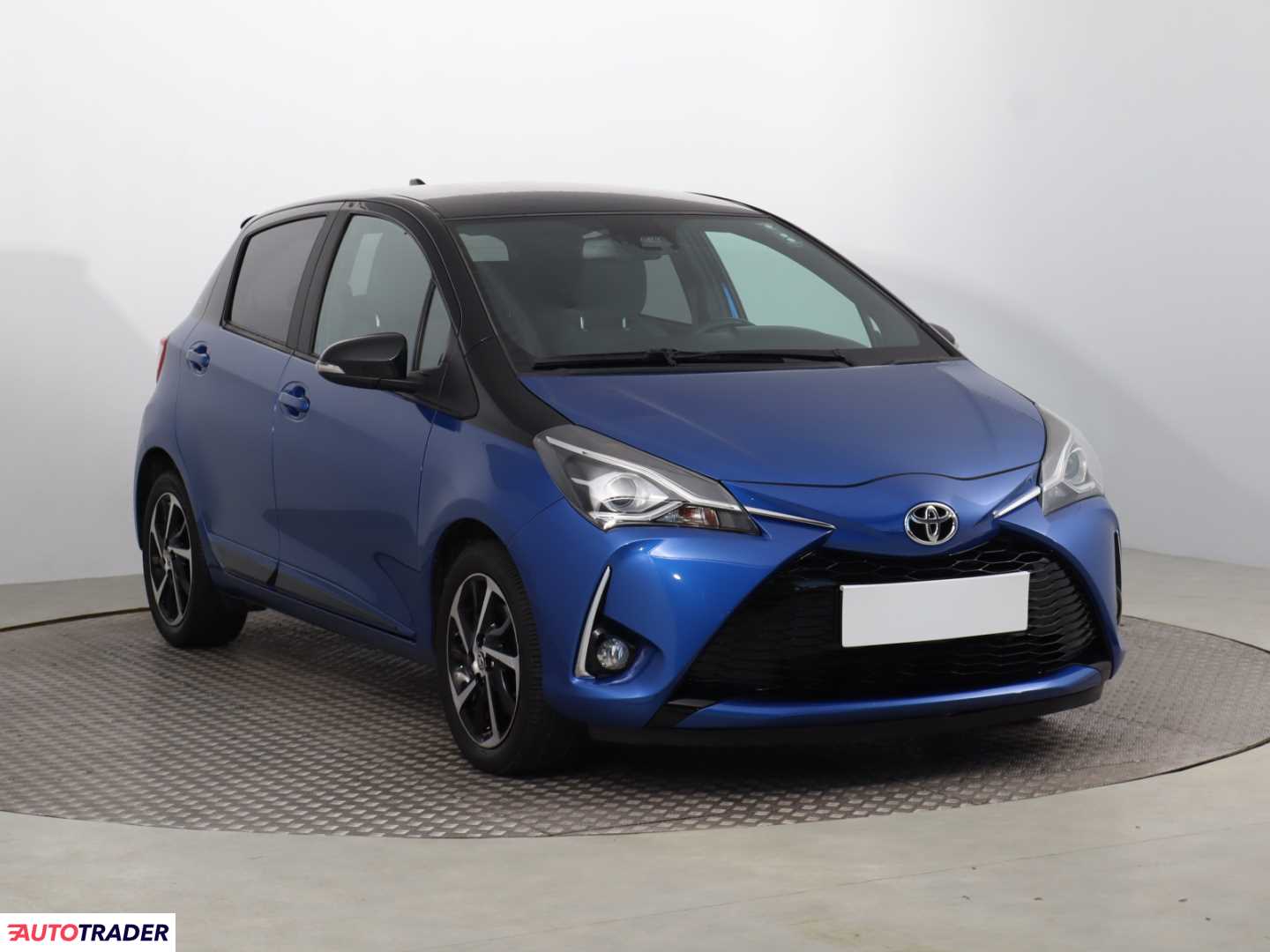 Toyota Yaris 2020 1.5 109 KM