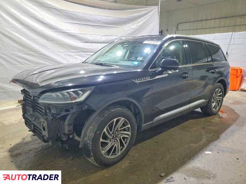 Lincoln Aviator 2023 3