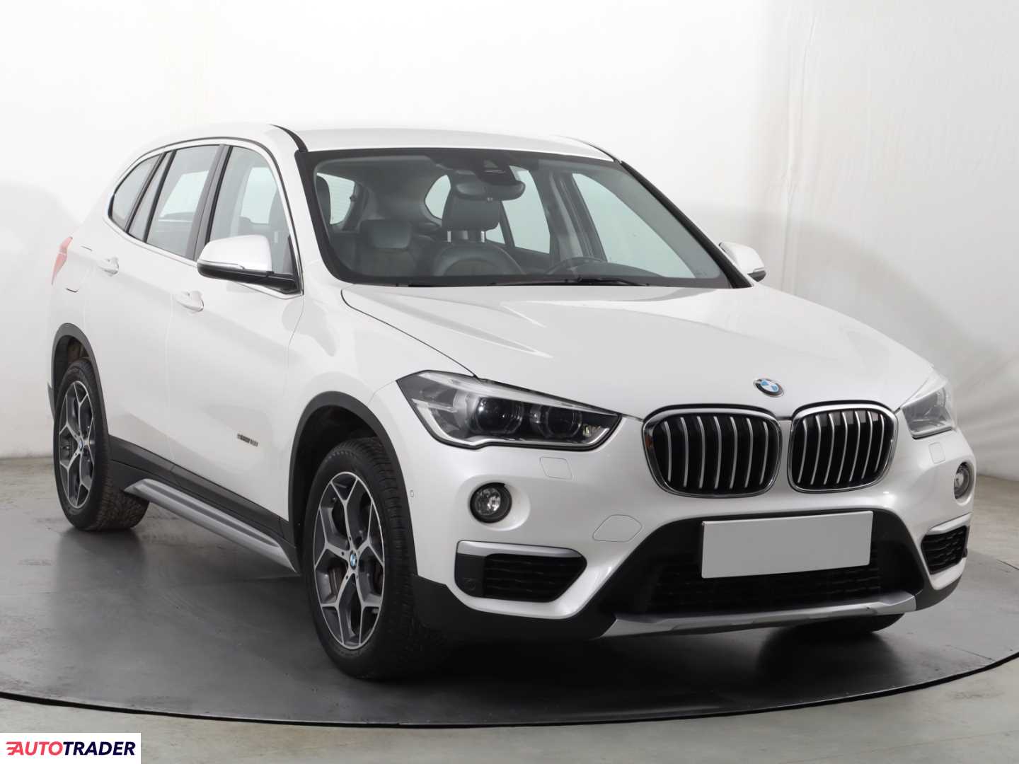 BMW X1 2016 1.5 134 KM