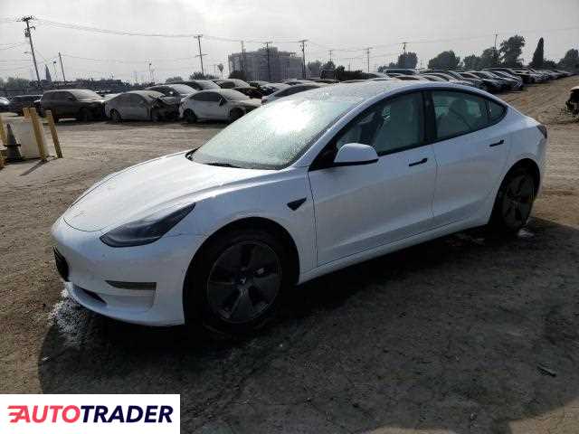 Tesla Model 3 benzyna 2022r. (LOS ANGELES)