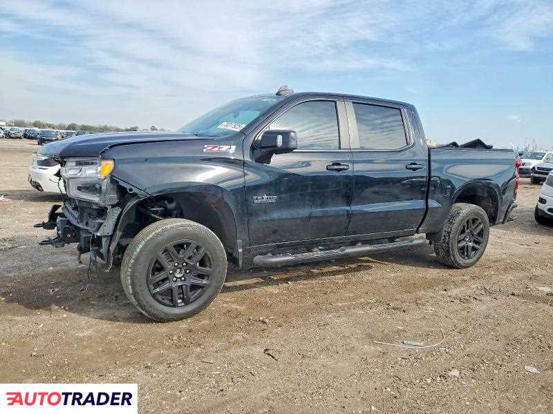 Chevrolet Silverado 2024 6