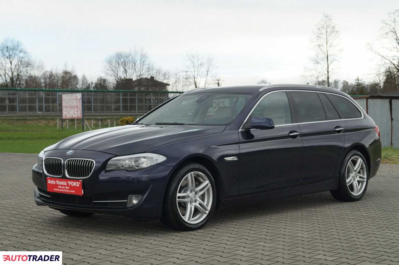 BMW 530 2013 3.0 258 KM