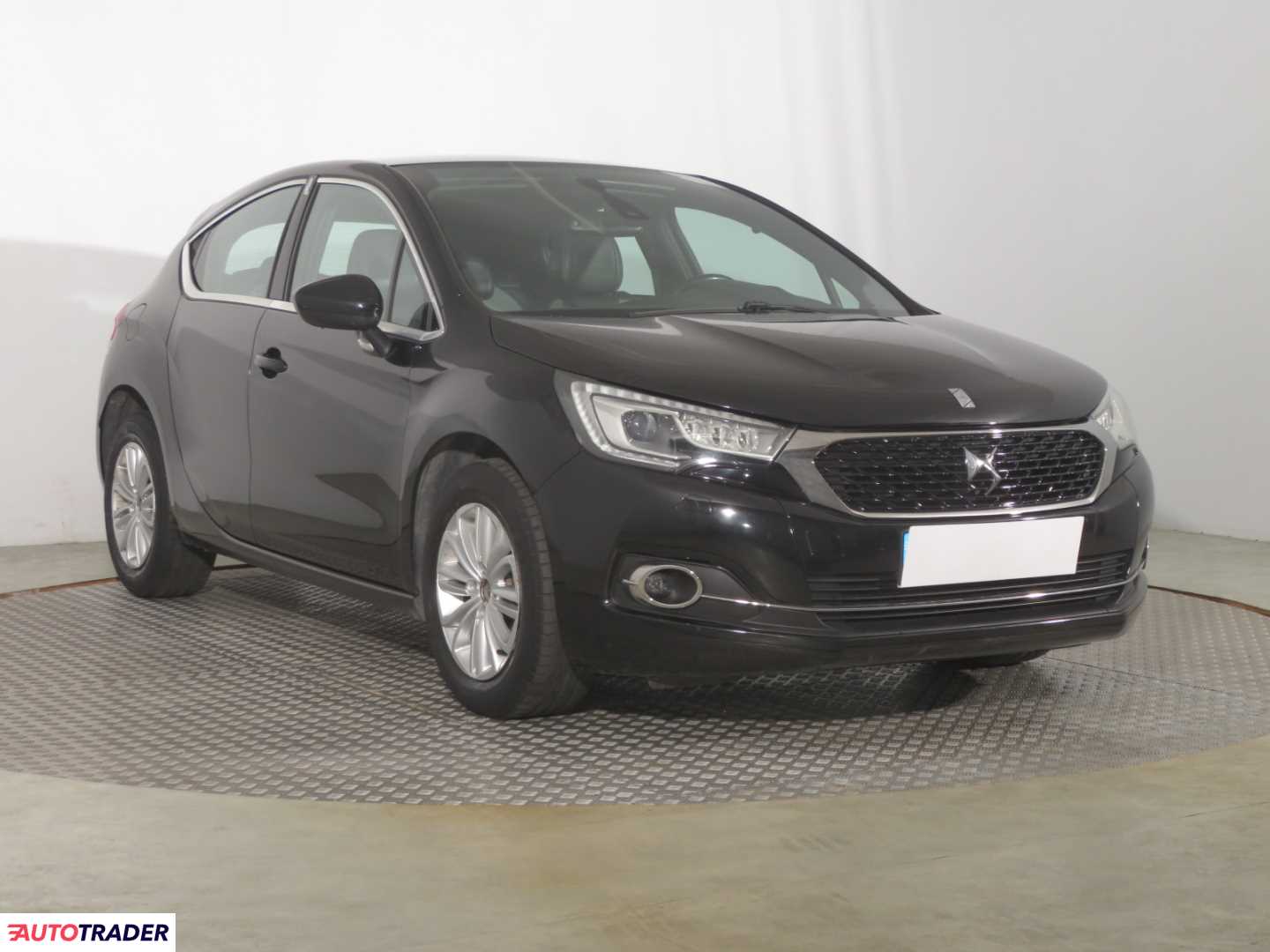 DS DS4 2016 1.2 128 KM