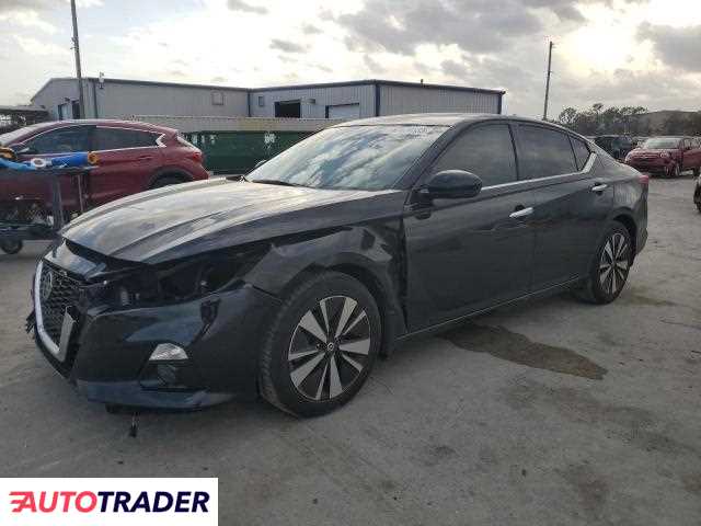 Nissan Altima 2.0 benzyna 2021r. (ORLANDO)