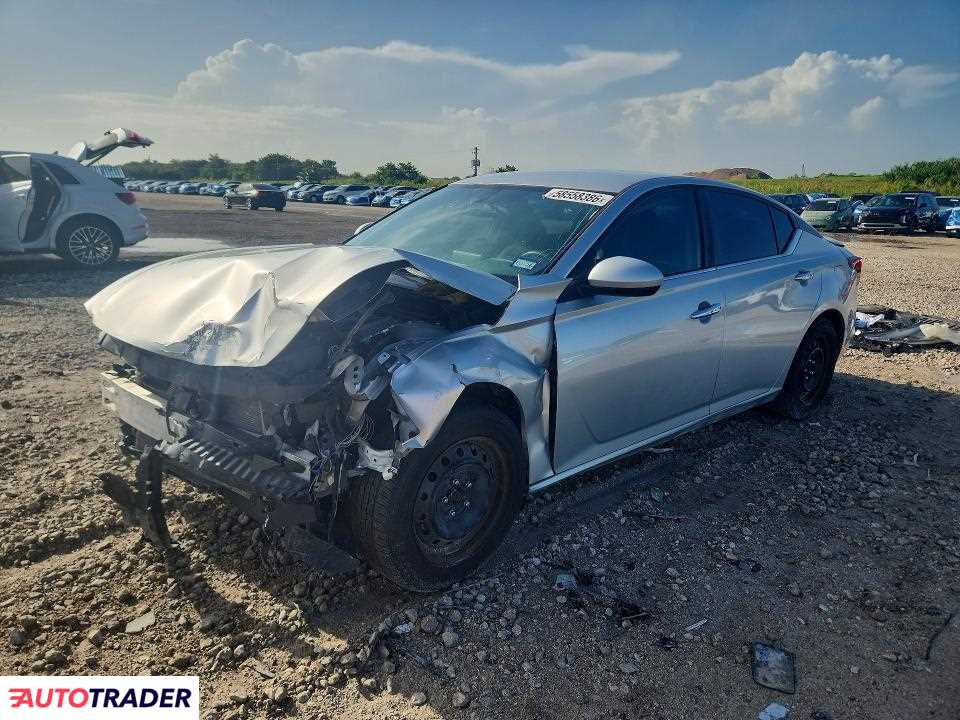 Nissan Altima 2020 2