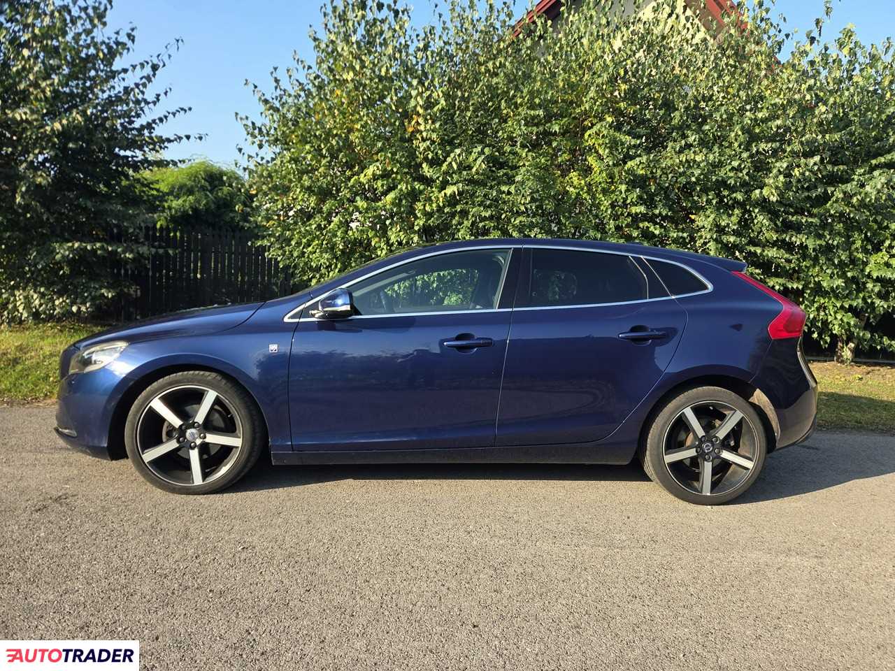 Volvo V40