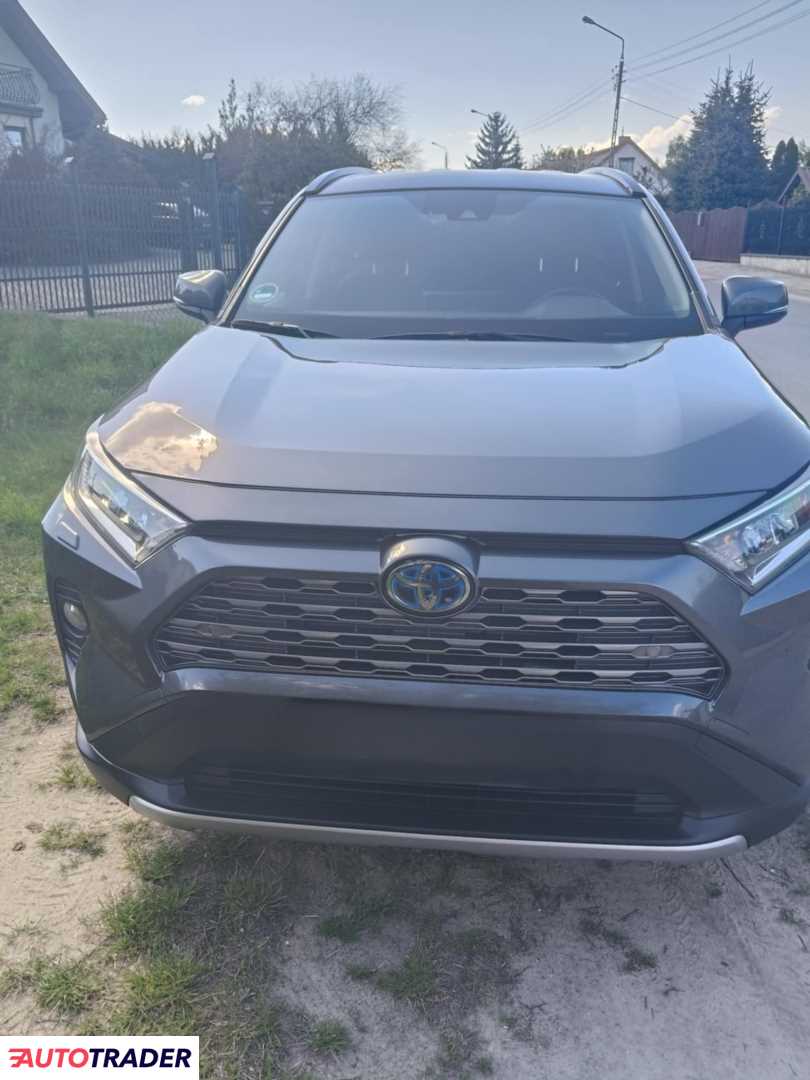Toyota RAV 4 2020 2.5 222 KM