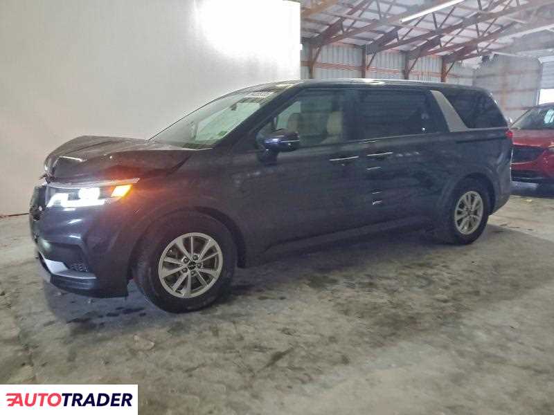Kia Carnival 2022 3