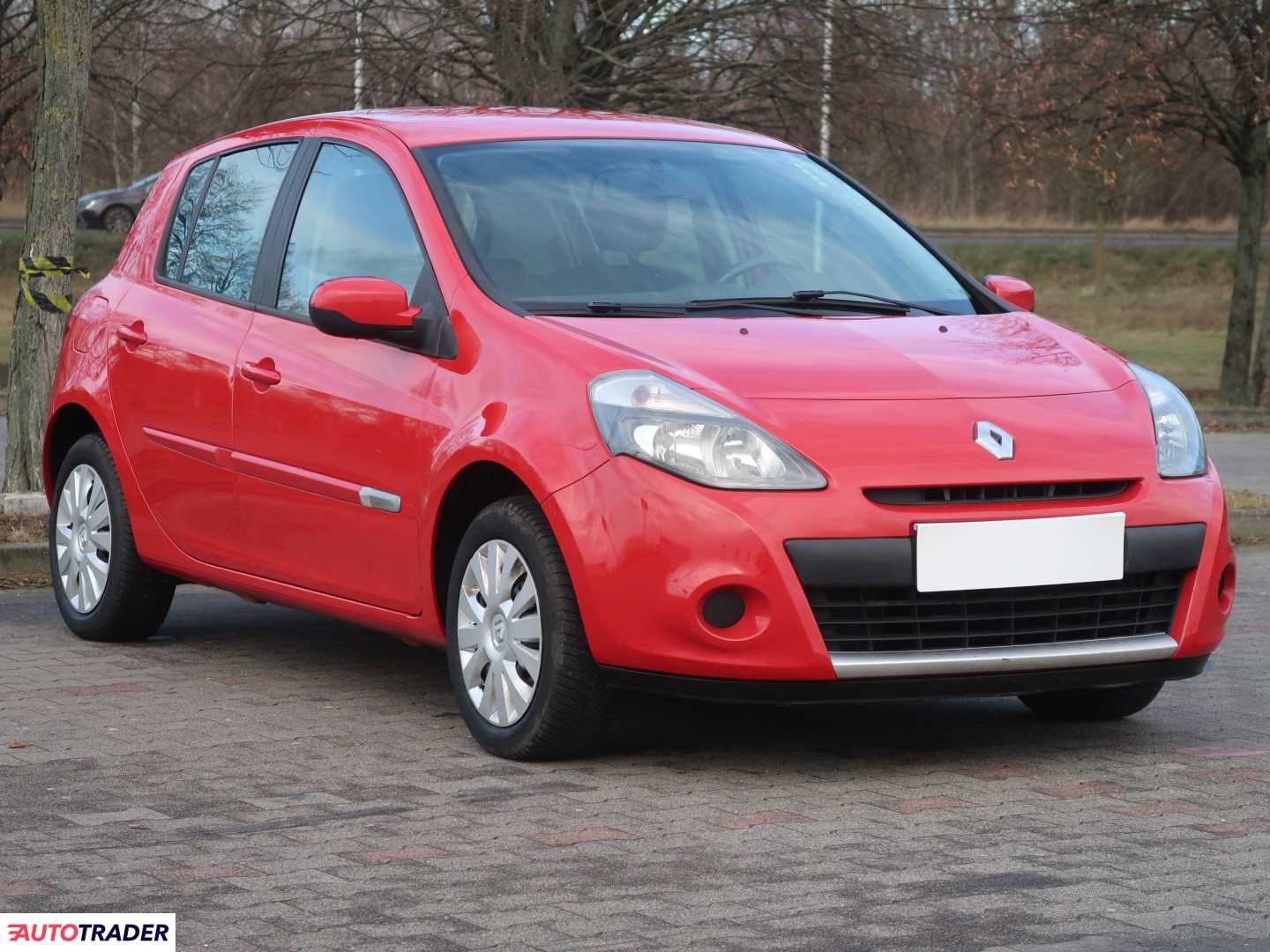 Renault Clio 1.1 73 KM 2012r. (Piaseczno)