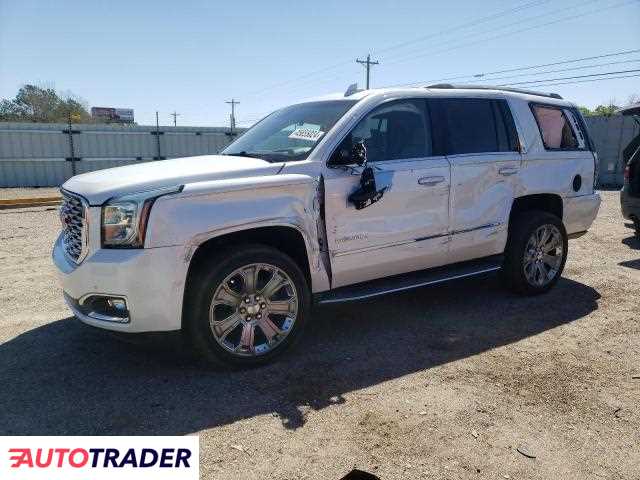 GMC Yukon 6.0 benzyna 2018r. (NEWTON)