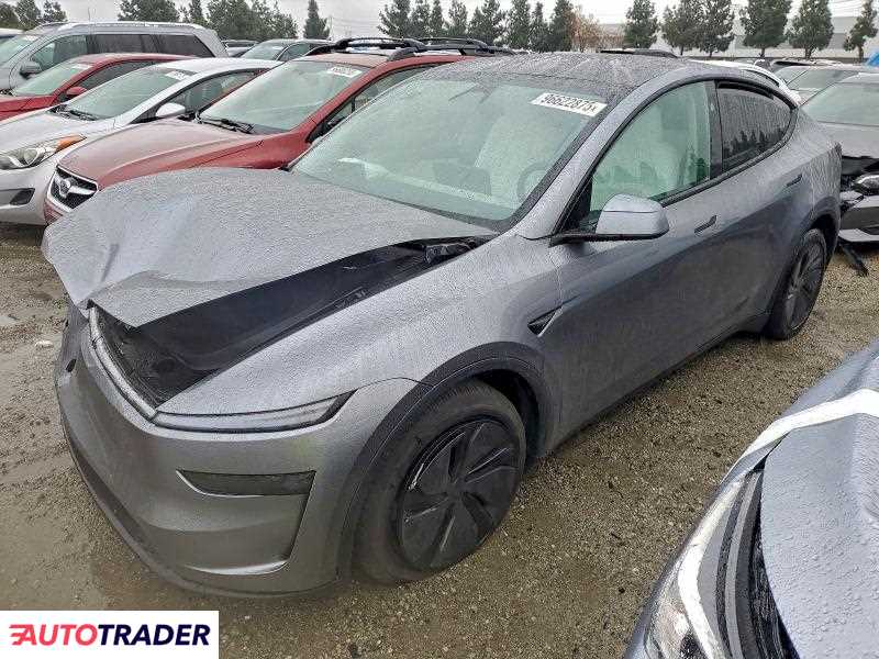 Tesla Model Y 2026