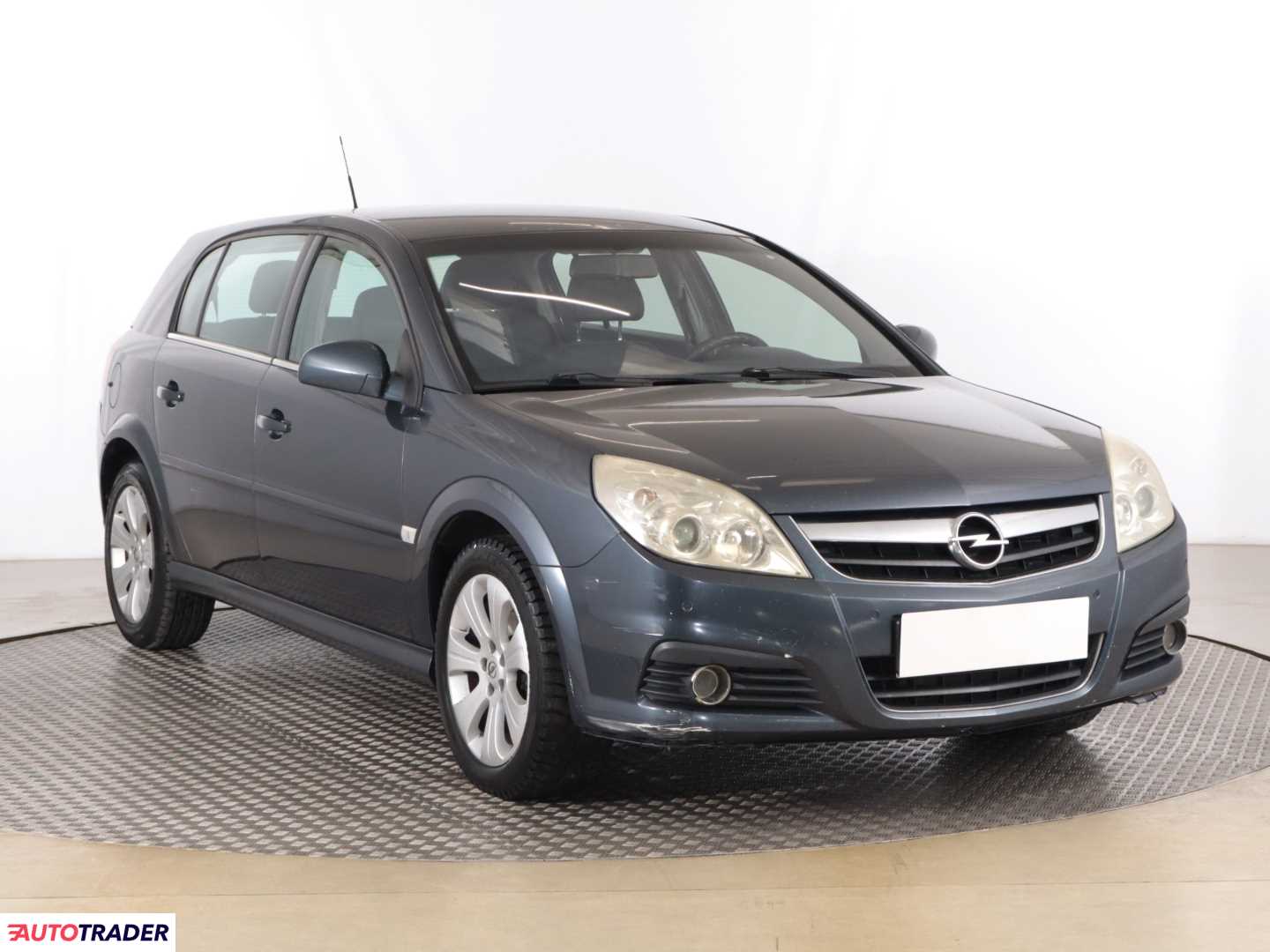 Opel Signum 2007 1.9 118 KM