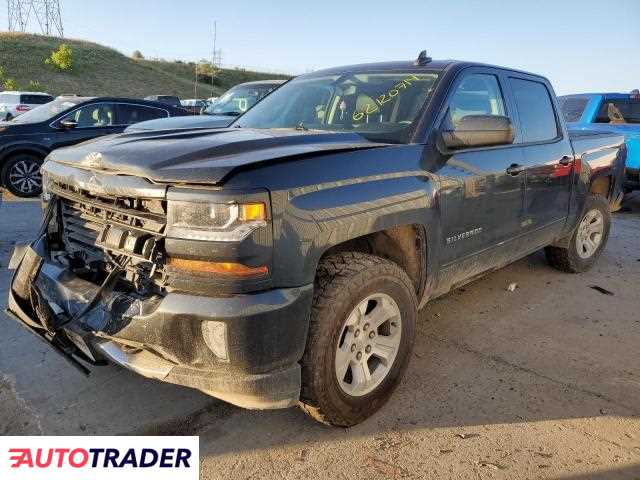 Chevrolet Silverado 2018 5