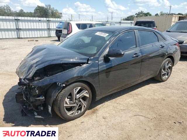 Hyundai Elantra 2025 2