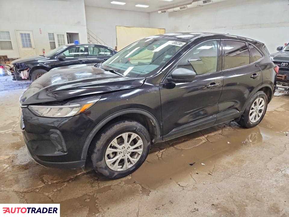 Ford Escape 2025 1
