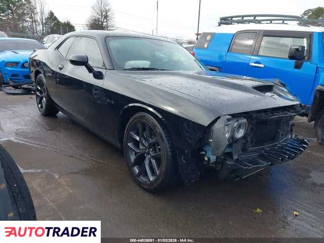 Dodge Challenger 2023 5