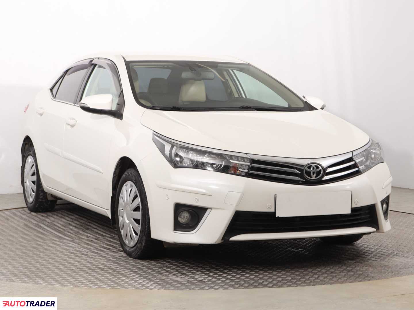 Toyota Corolla 2015 1.6 130 KM