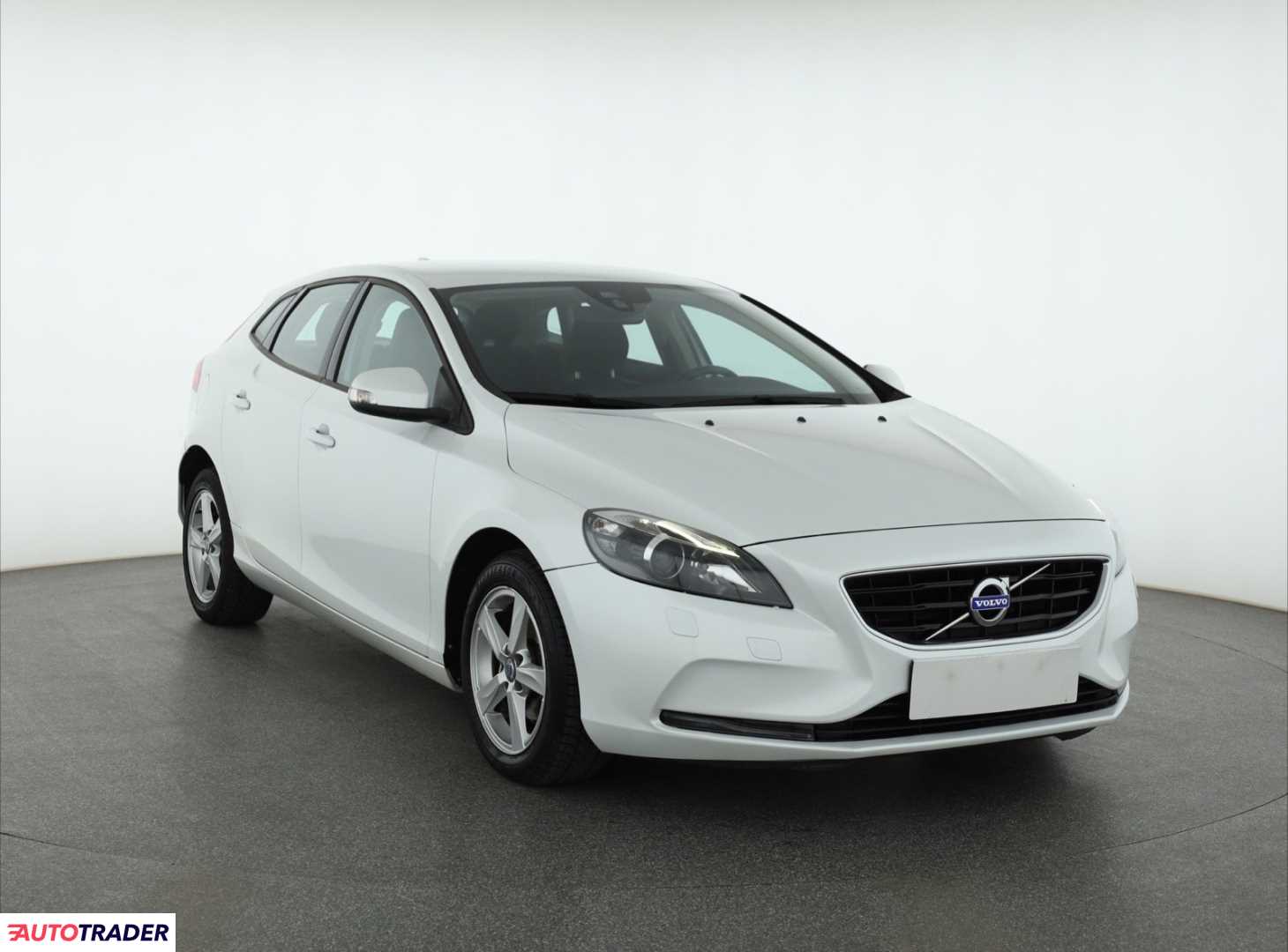 Volvo V40 2015 2.0 118 KM Volvo V40 2015 2.0 118 KM